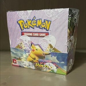 Pokémon Vivid Voltage Booster Box Sealed ON HAND